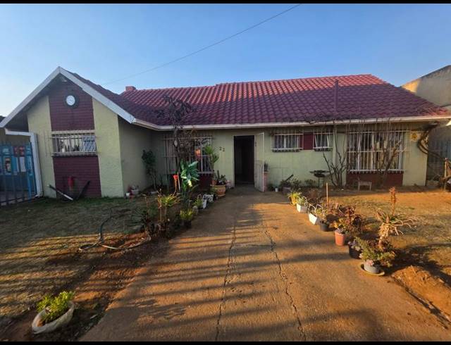 3 BEDROOM HOUSE FOR SALE IN FINSBURY